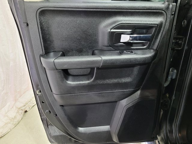 Used 2013 RAM 1500 Sport w/ Sport Premium Group image 46