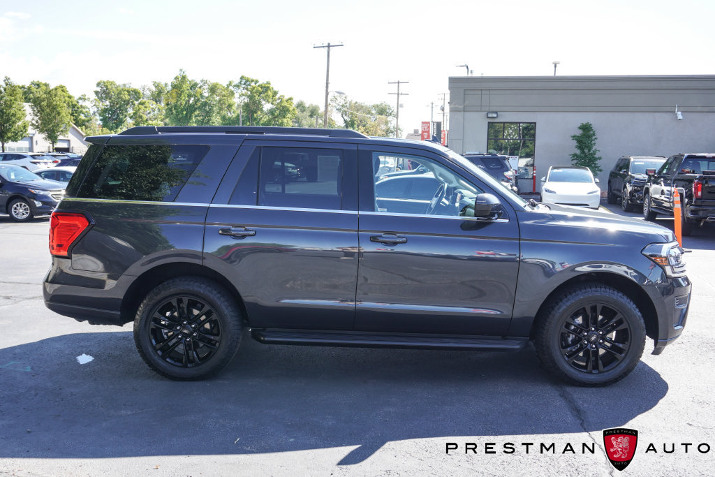 Used 2024 Ford Expedition XLT AWD/4WD image 24
