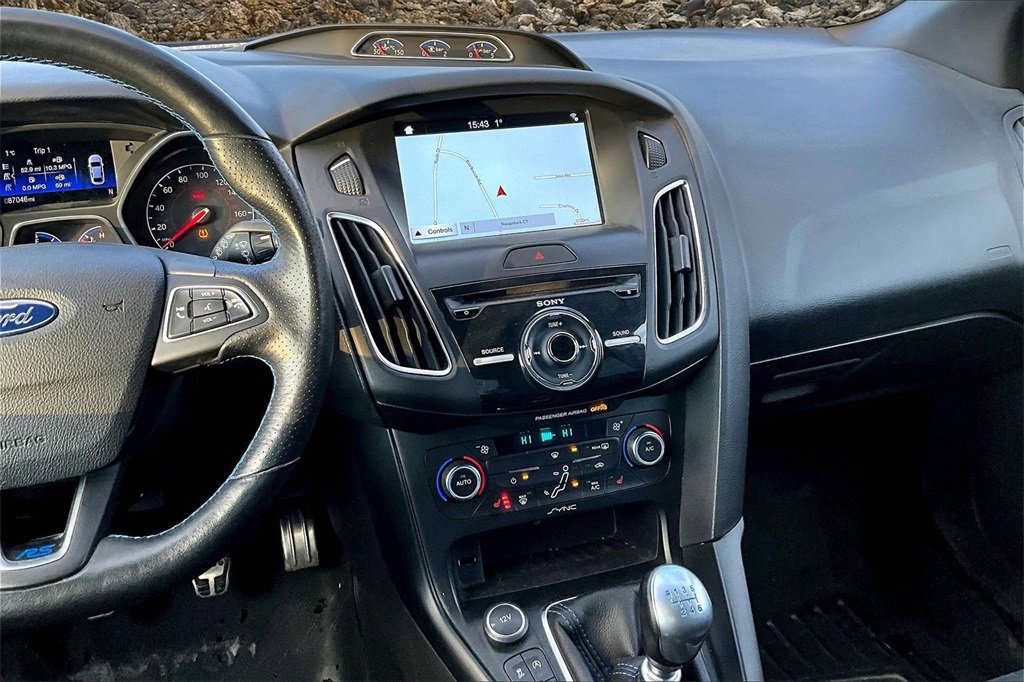 Used 2017 Ford Focus RS image 6