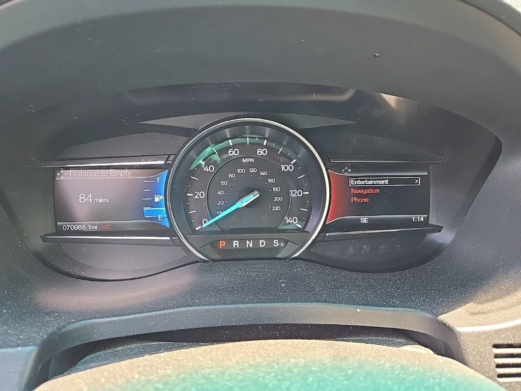 Used 2017 Ford Explorer XLT w/ Equipment Group 202A AWD/4WD image 10