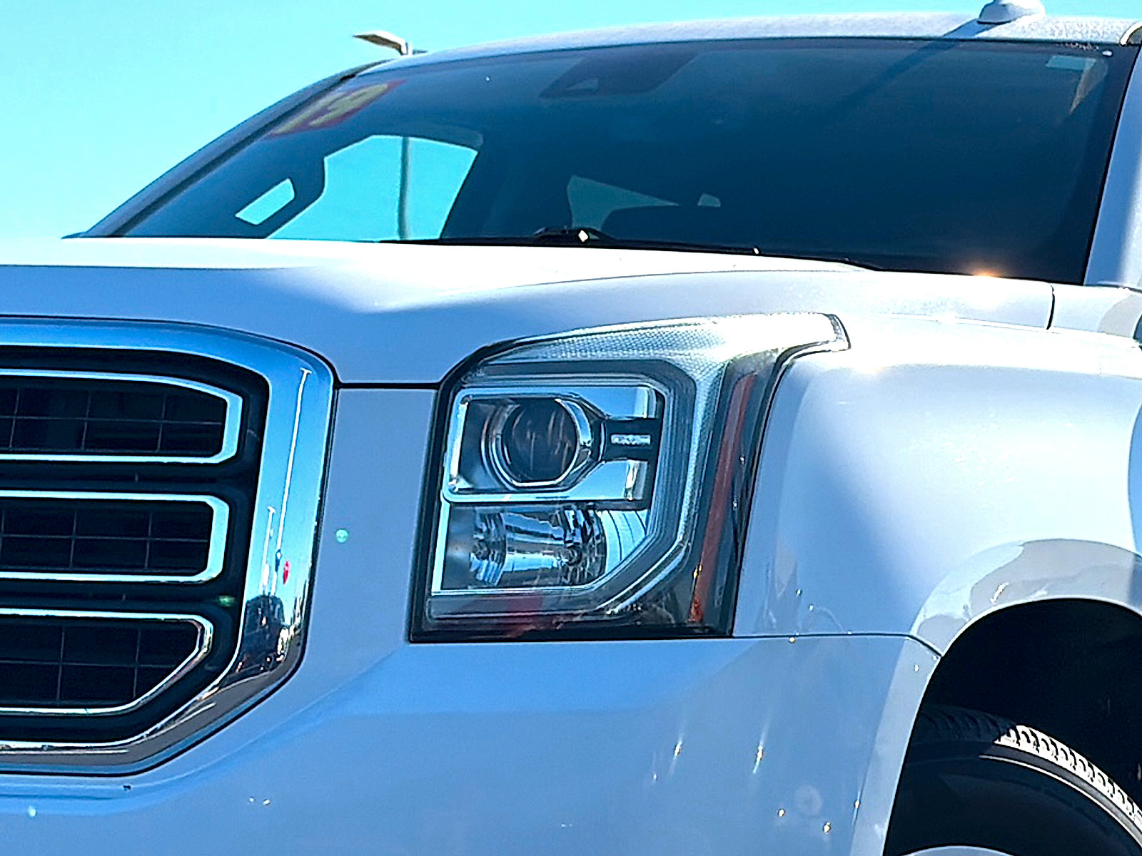 Used 2020 GMC Yukon XL SLT AWD/4WD image 4