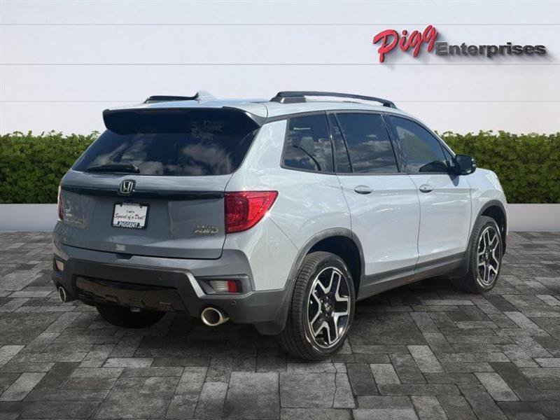 Used 2023 Honda Passport Elite image 9