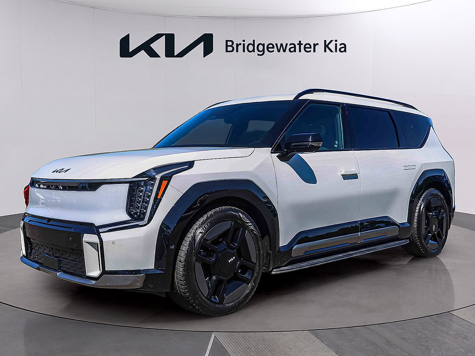 Certified 2024 Kia EV9 GT-Line AWD/4WD image 3