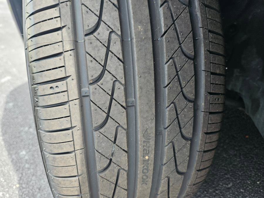 Used 2012 Mercedes-Benz E 350 4MATIC Wagon image 29