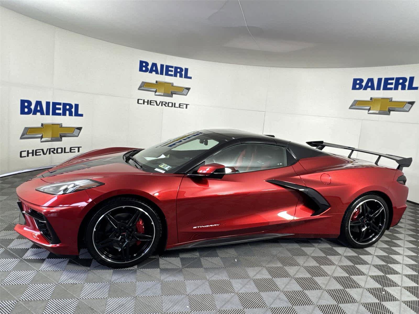Used 2022 Chevrolet Corvette Stingray Premium Conv w/ Battery Protection Package RWD image 2