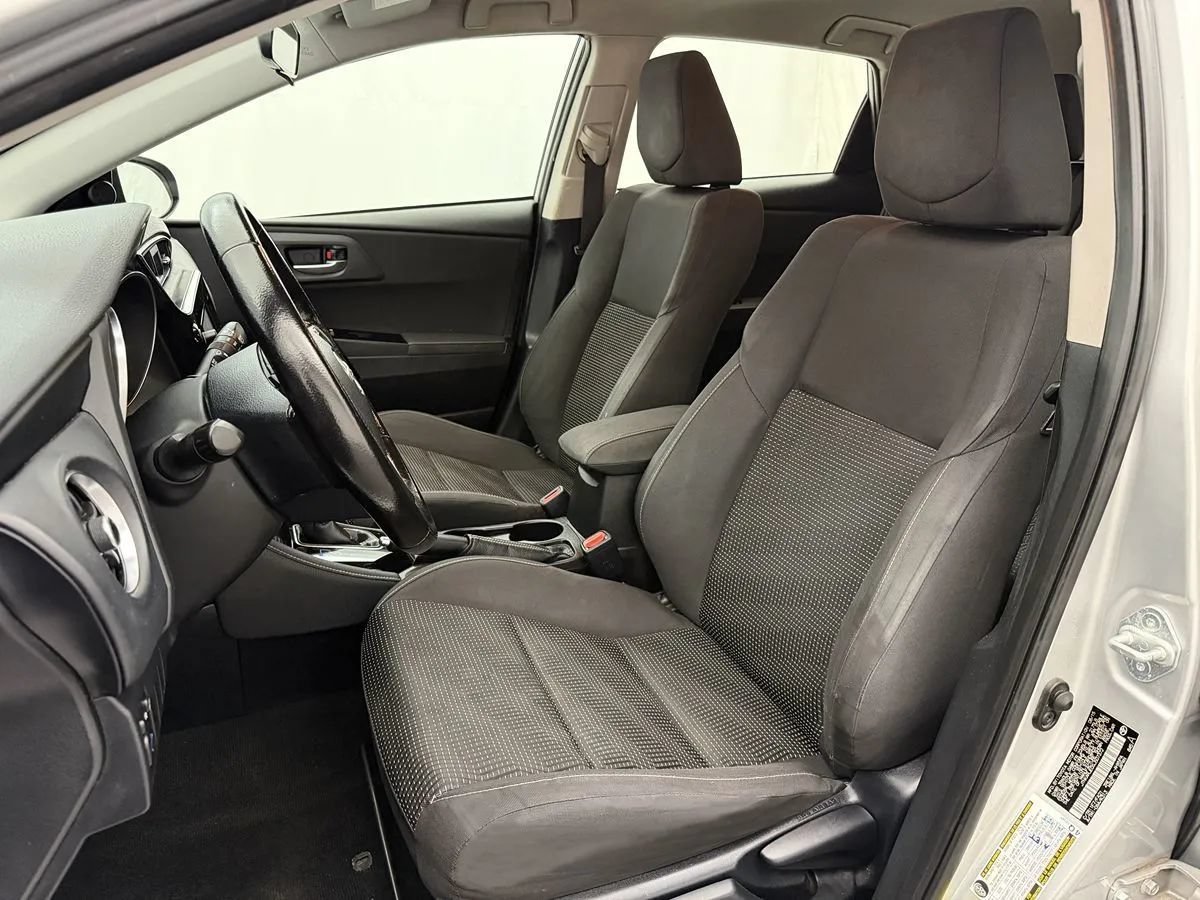 Used 2016 Scion iM FWD image 9