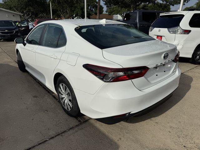 Certified 2022 Toyota Camry LE FWD image 7