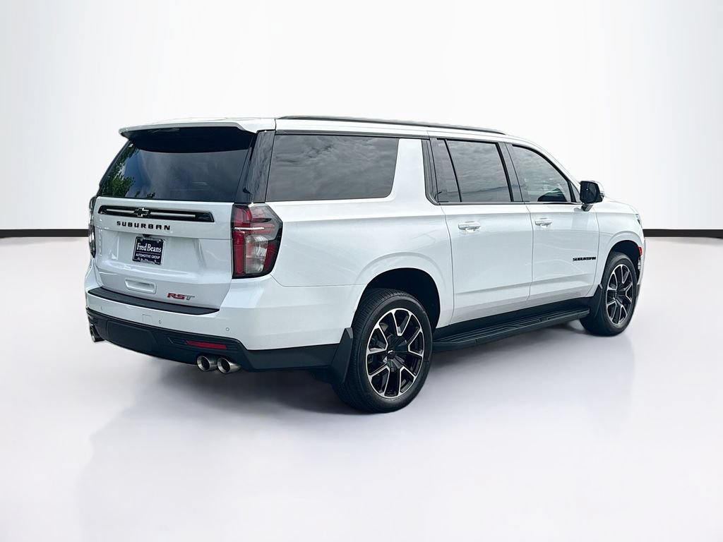 Used 2023 Chevrolet Suburban RST w/ Sport Performance Package AWD/4WD image 10