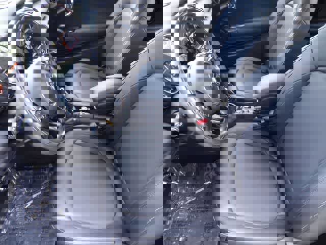 Used 2020 MINI Cooper 2-Door Hardtop image 6