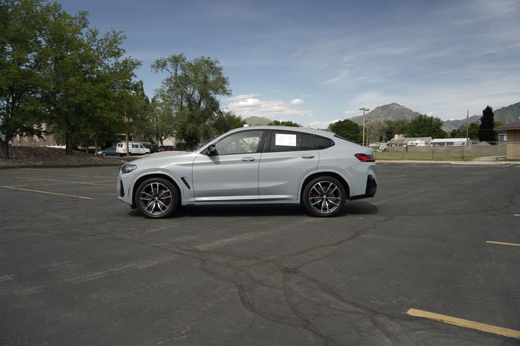 Used 2023 BMW X4 M40i AWD/4WD image 4