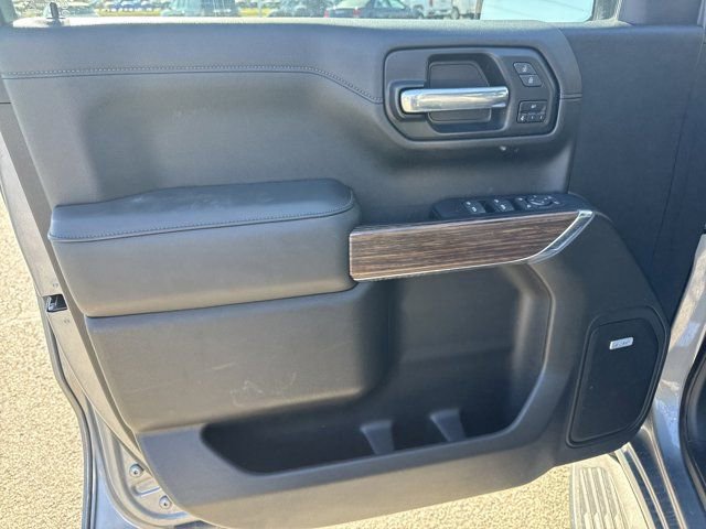 Used 2021 Chevrolet Silverado 1500 High Country image 12