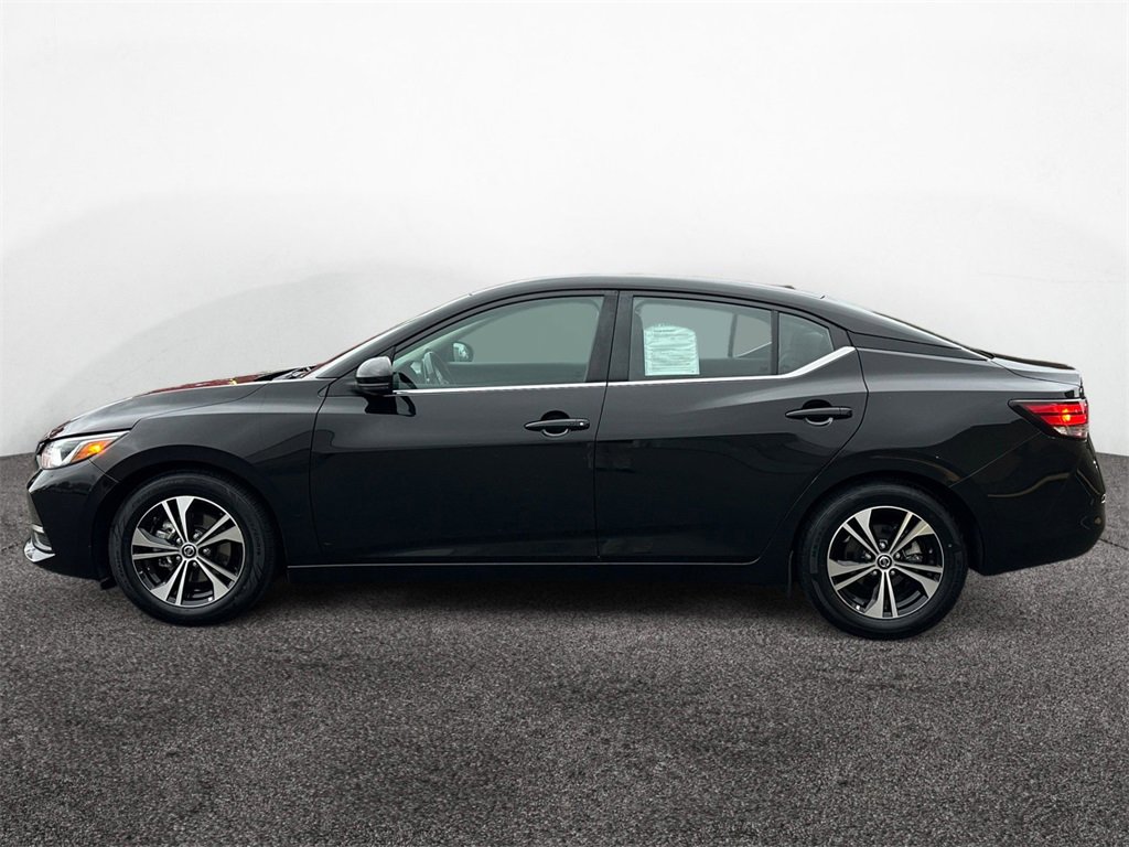 Used 2021 Nissan Sentra SV image 2