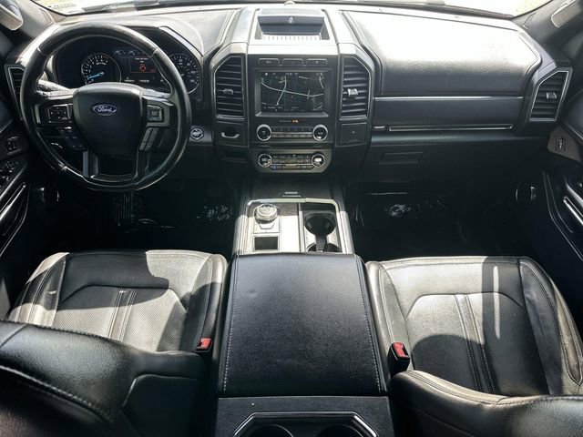 Used 2018 Ford Expedition Max Limited RWD image 19
