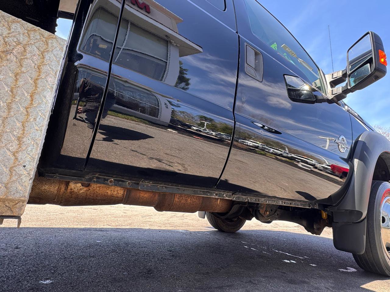 Used 2016 Ford F550 4x4 SuperCab Super Duty image 19