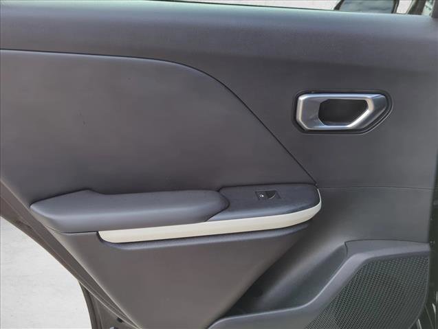 Used 2025 Kia K4 GT-Line w/ GT-Line Sunroof Package image 25