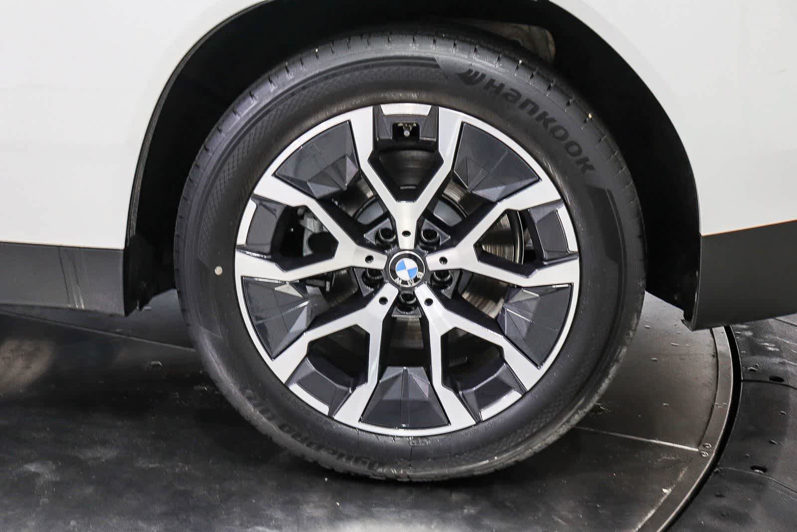 Used 2026 BMW X3 xDrive30i AWD/4WD image 10