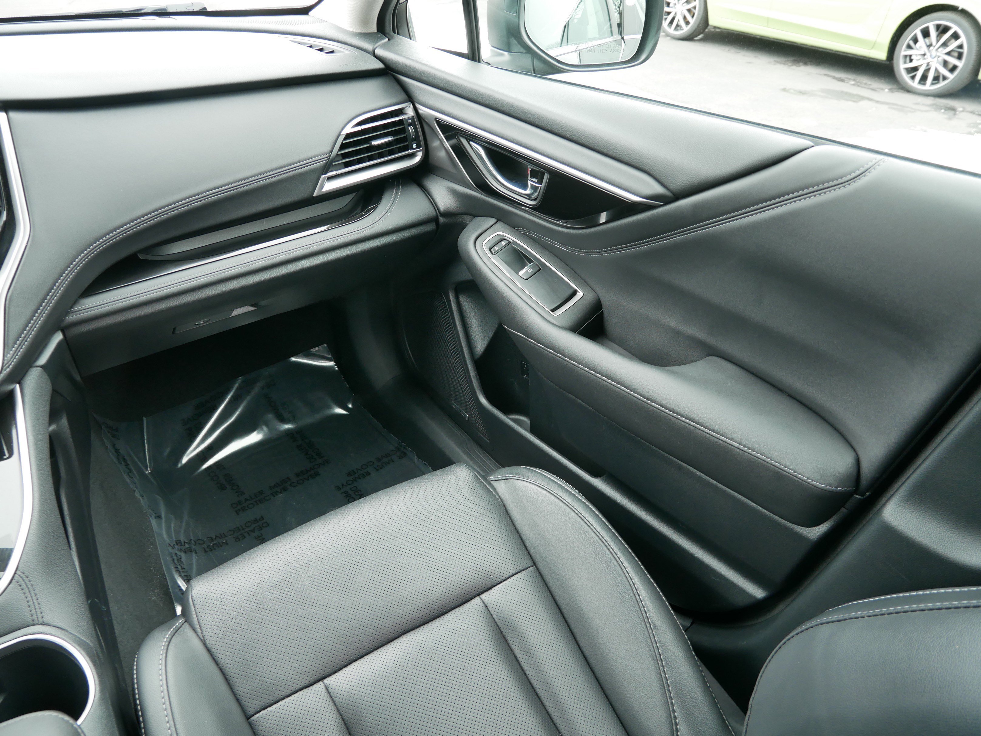 Used 2022 Subaru Outback Limited image 11