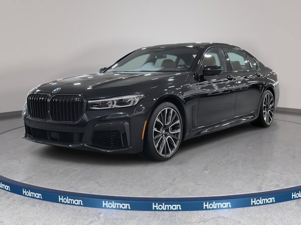 Certified 2022 BMW 740i w/ M Sport Package