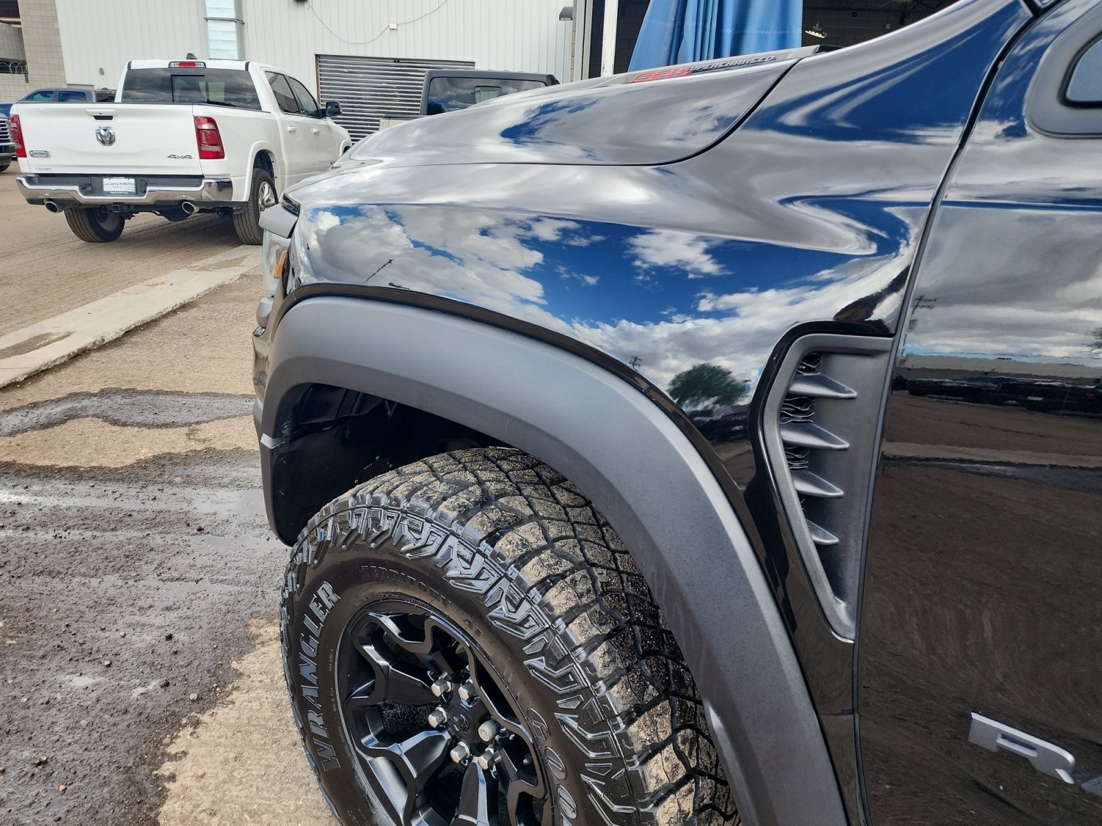 Used 2023 RAM 1500 TRX w/ TRX Level 2 Equipment Group AWD/4WD image 9