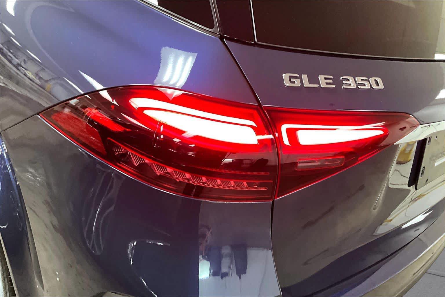 Used 2024 Mercedes-Benz GLE 350 4MATIC image 28