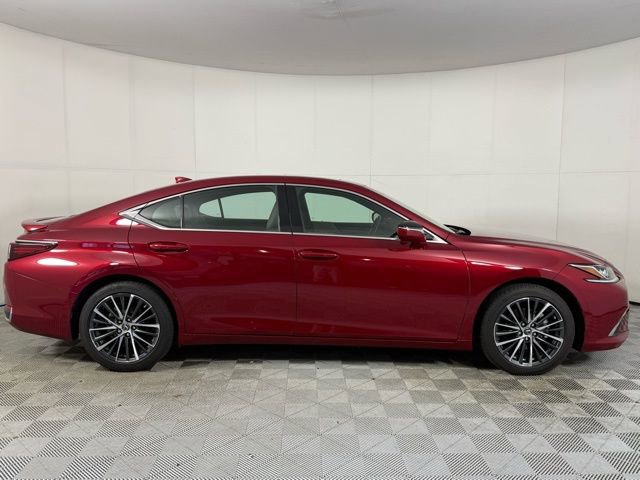 Certified 2025 Lexus ES 300h 300h w/ Premium Package image 5