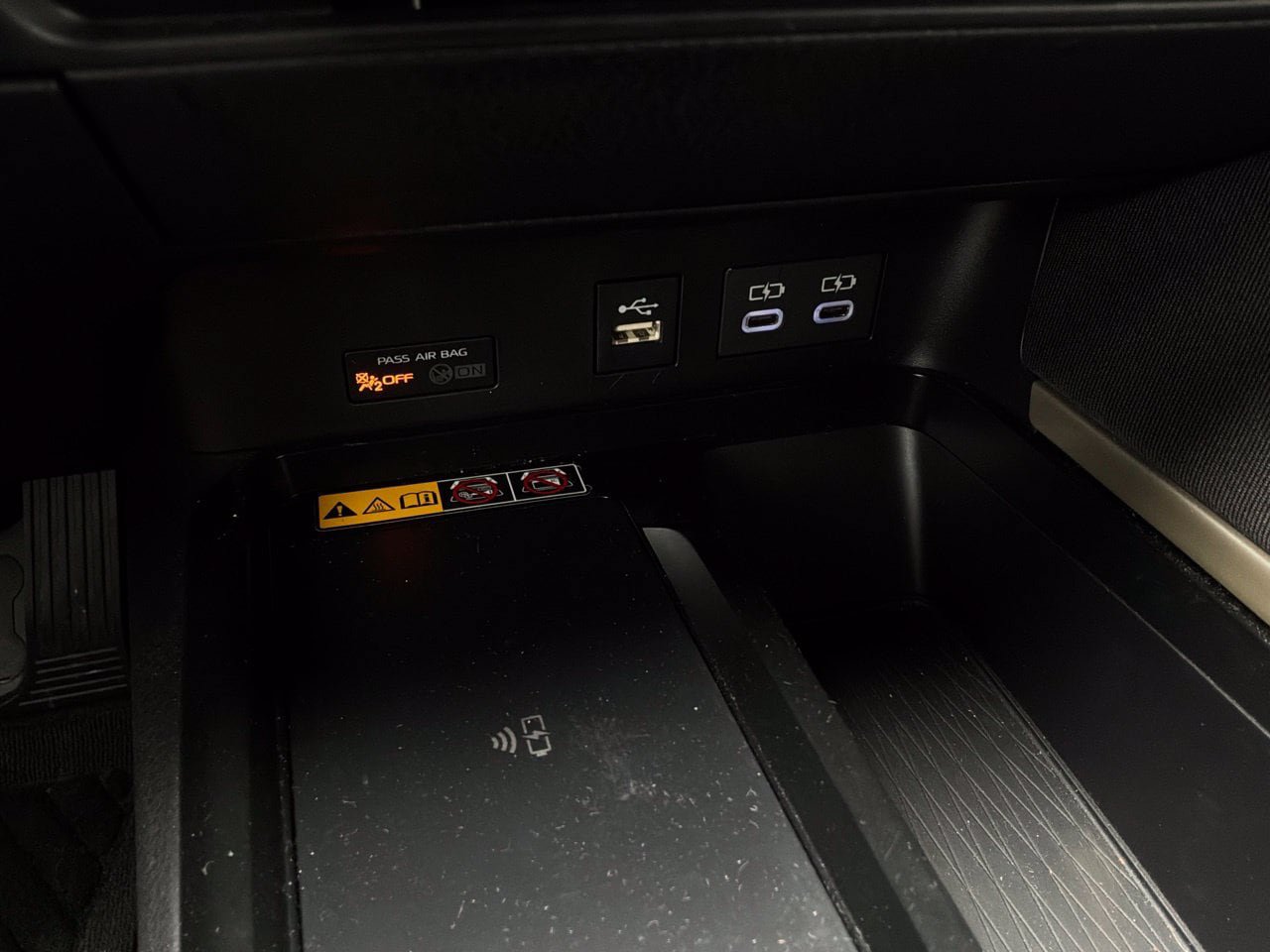 Used 2026 Toyota Camry LE FWD image 27