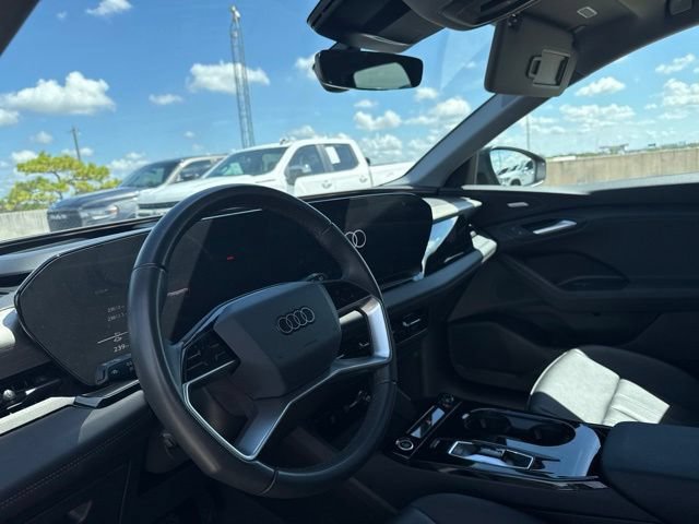 Used 2025 Audi Q6 e-tron Premium Plus w/ Premium Plus AWD/4WD image 13