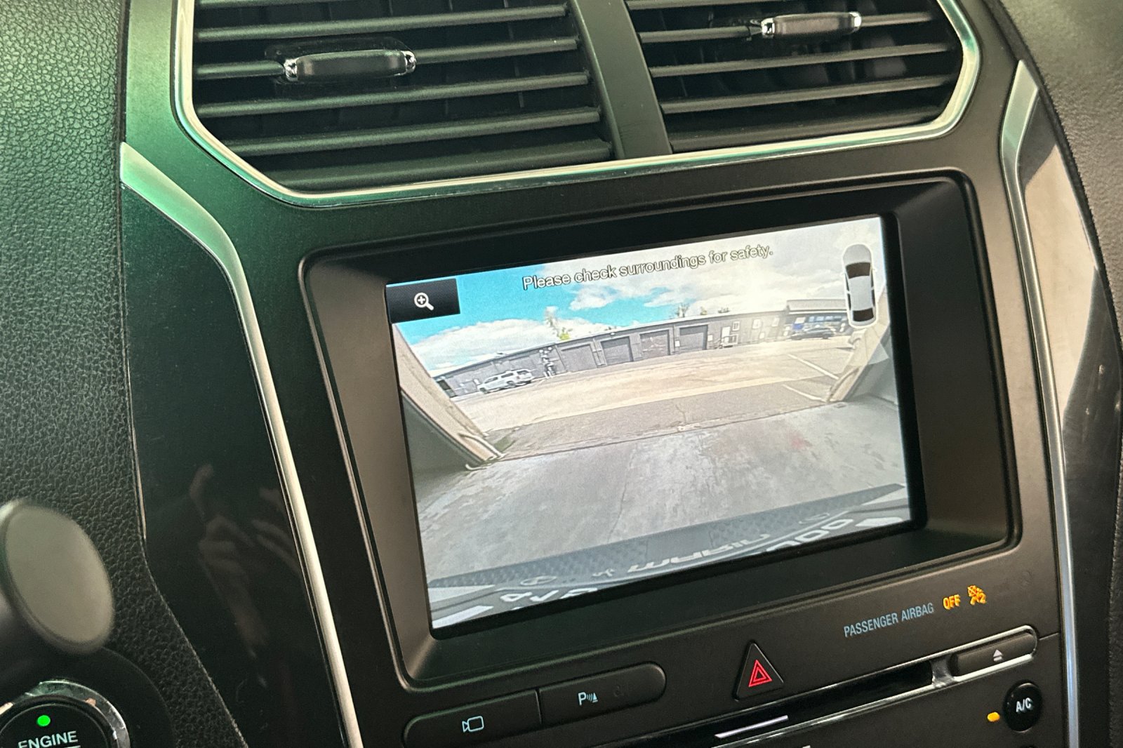 Used 2016 Ford Explorer Limited AWD/4WD image 21