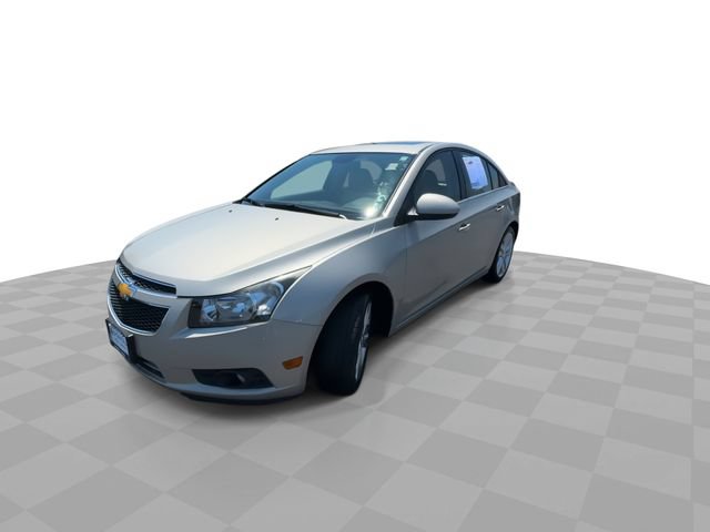 Used 2013 Chevrolet Cruze LTZ FWD image 4