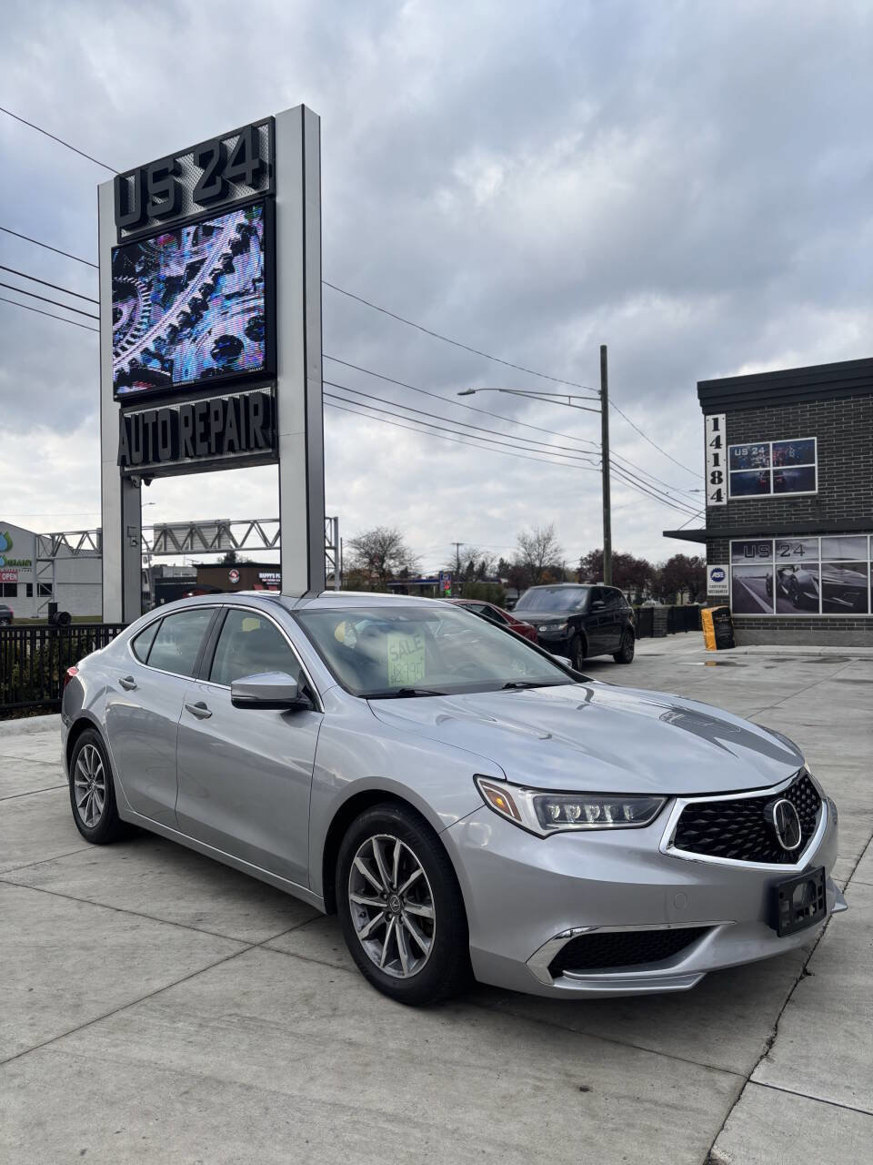 Used 2018 Acura TLX w/ Technology Package