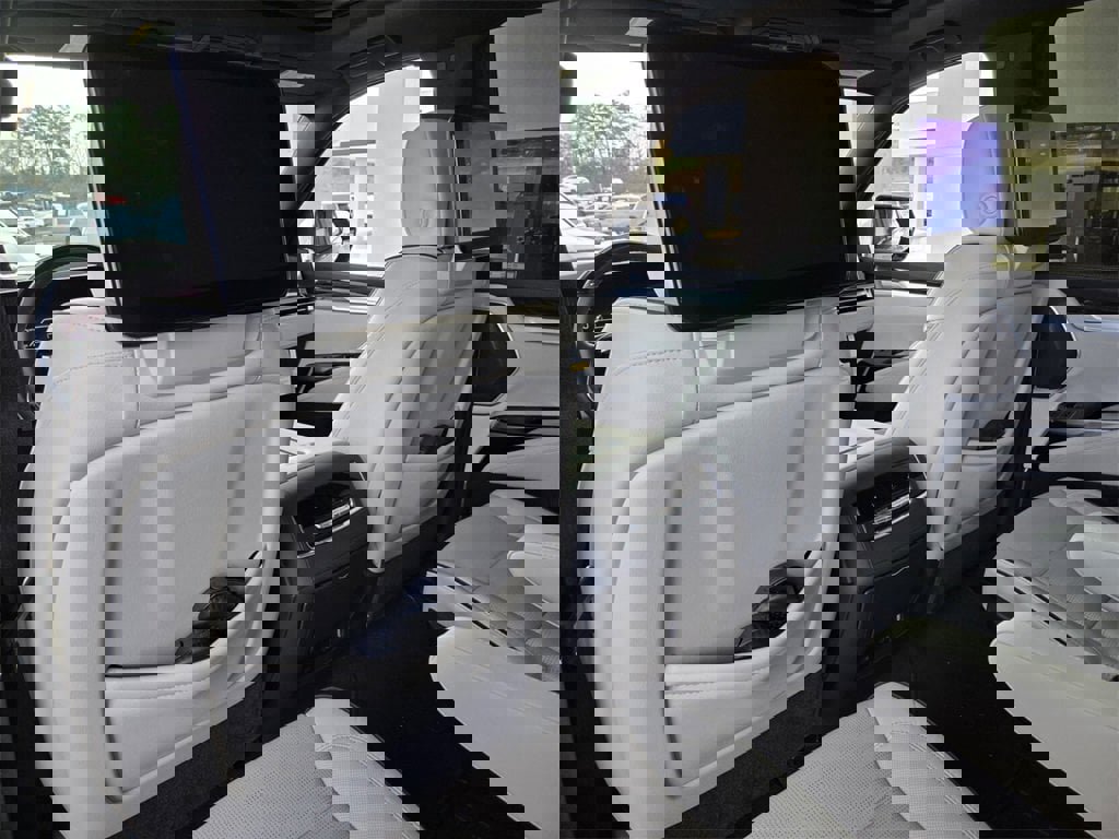 New 2026 Cadillac Escalade Sport image 15