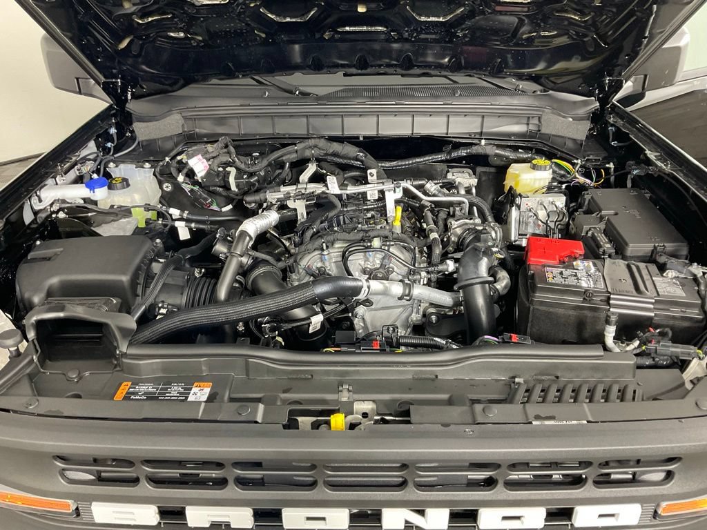 New 2026 Ford Bronco Big Bend w/ Black Diamond Package AWD/4WD image 9