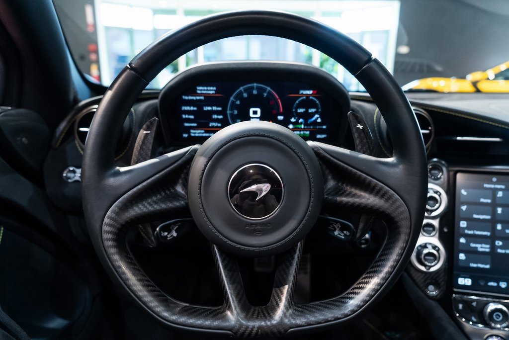 Used 2022 McLaren 720S Spider image 5