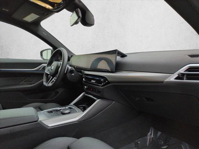 Used 2025 BMW 430i xDrive w/ M Sport Package AWD/4WD image 23