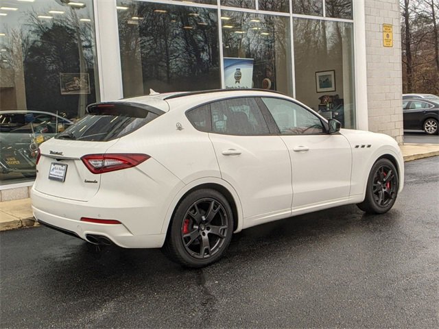 Used 2019 Maserati Levante S image 7