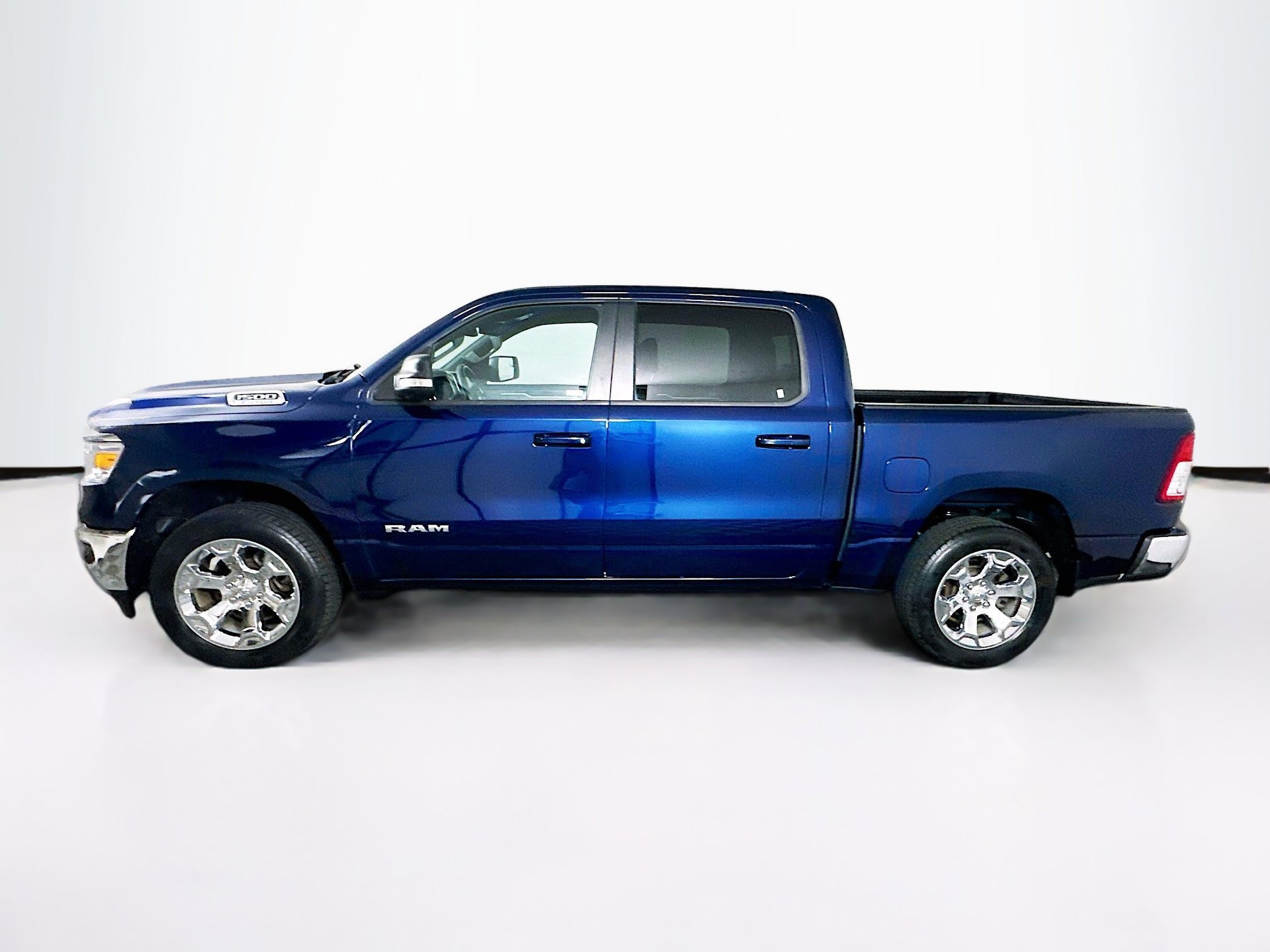 Used 2022 RAM 1500 Big Horn AWD/4WD image 4