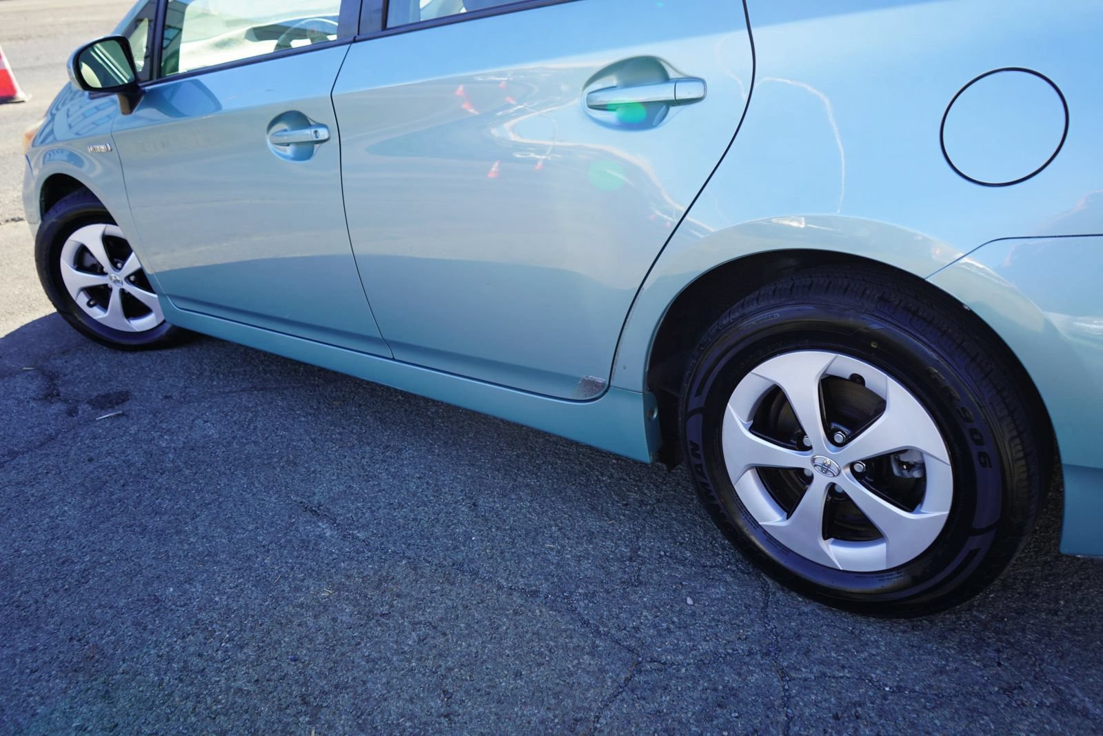 Used 2014 Toyota Prius Two FWD image 6