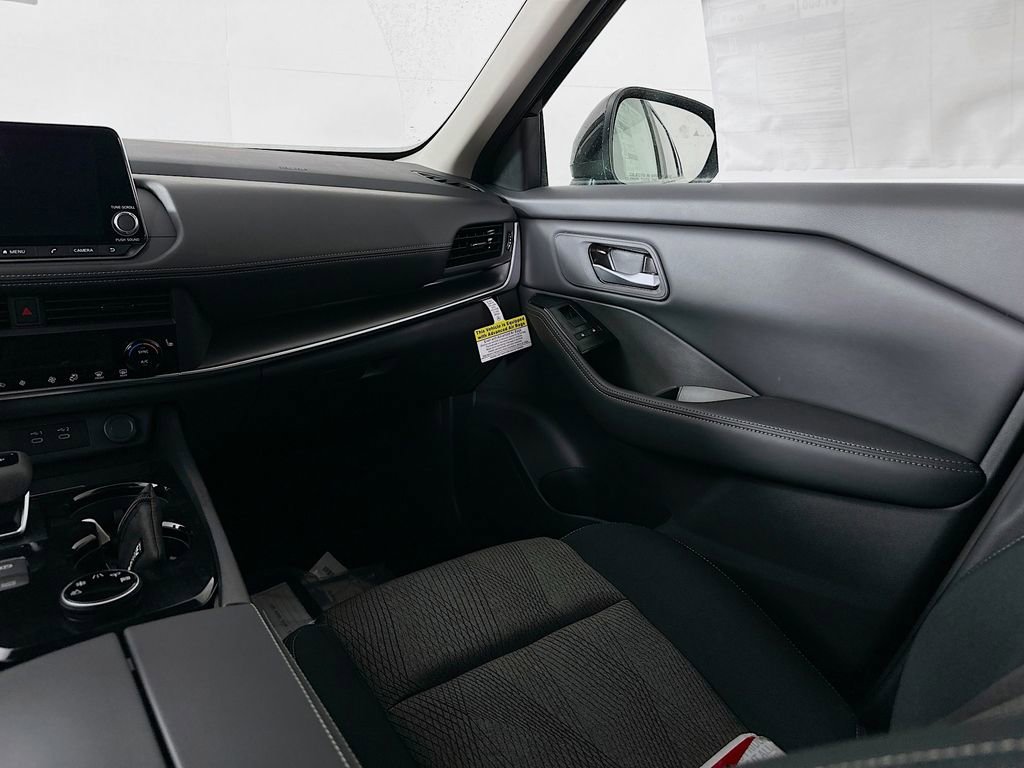 New 2026 Nissan Rogue SV image 30