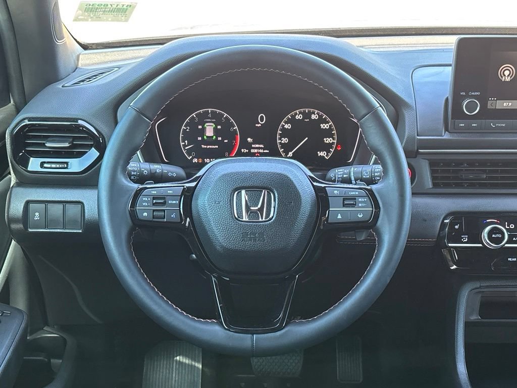 Used 2025 Honda Pilot Sport image 17