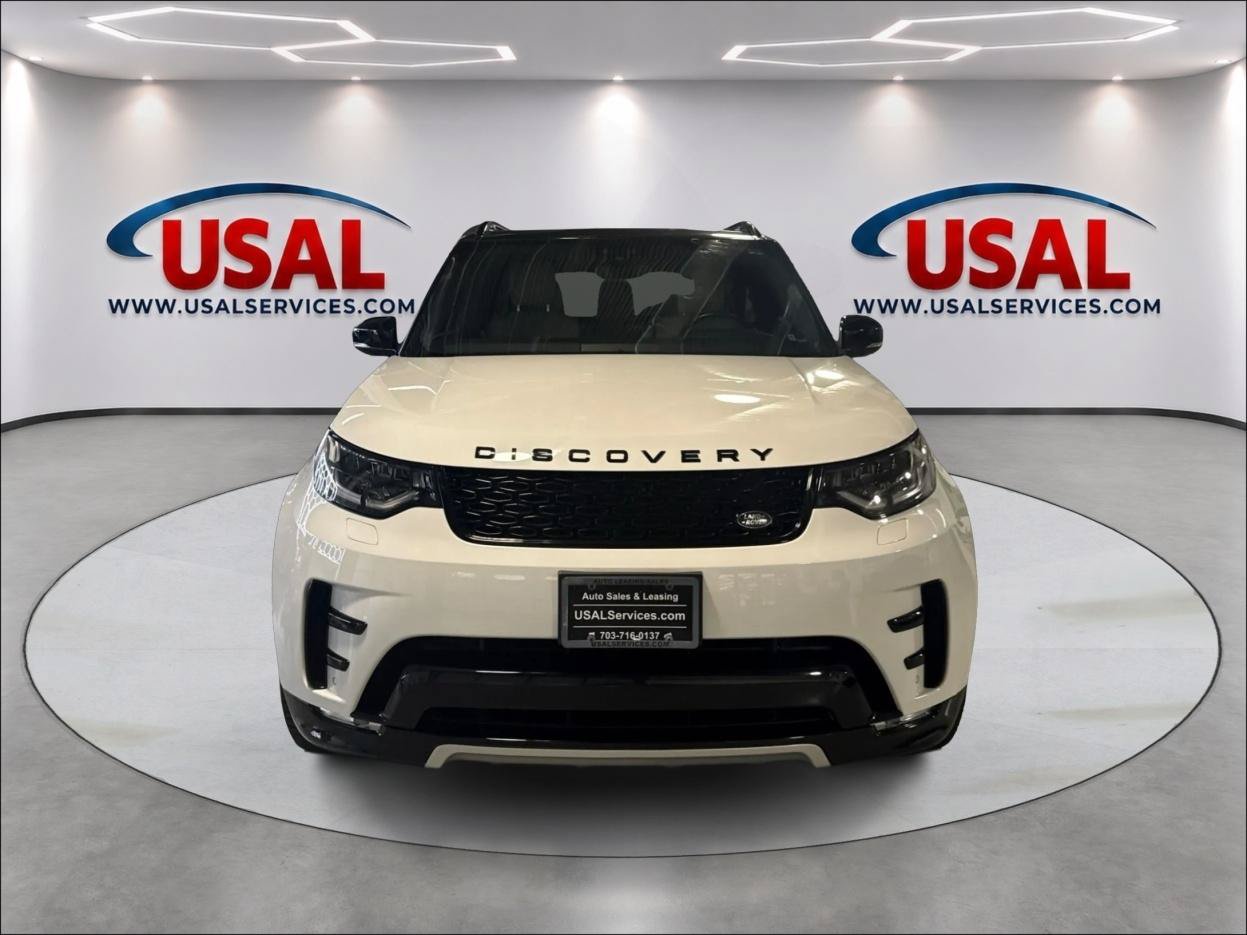 Used 2020 Land Rover Discovery Landmark AWD/4WD image 2