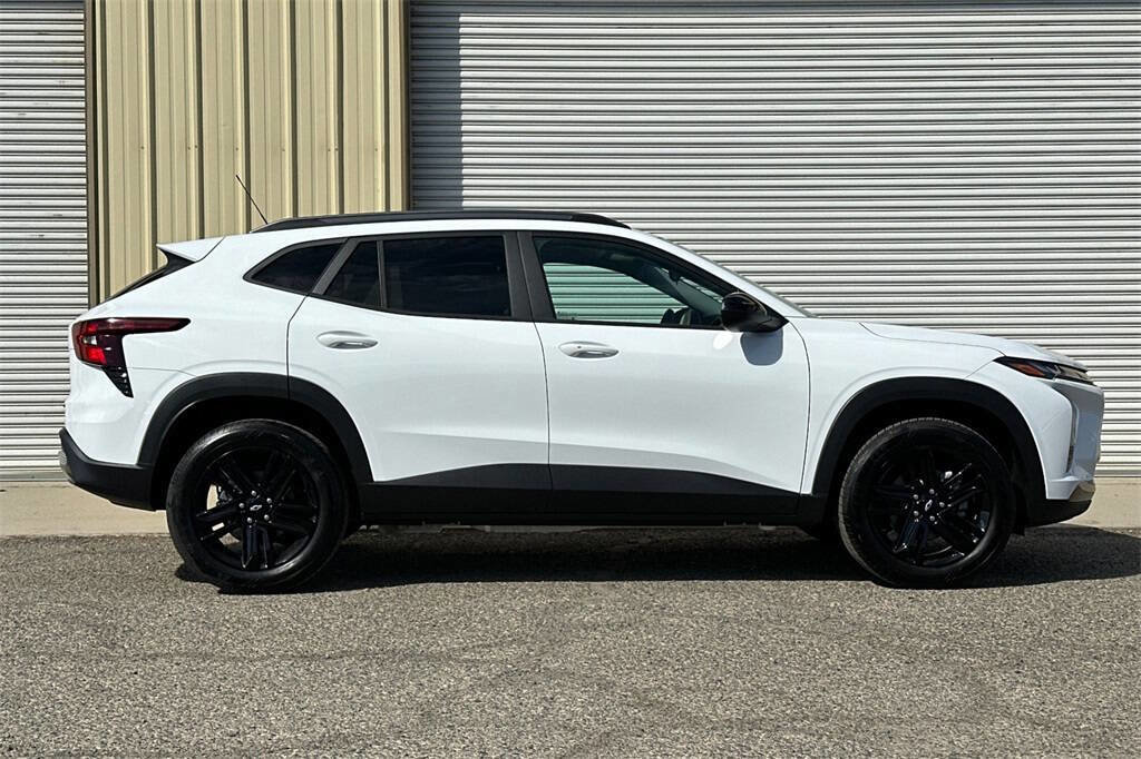 New 2025 Chevrolet Trax ACTIV w/ Driver Confidence Package image 8