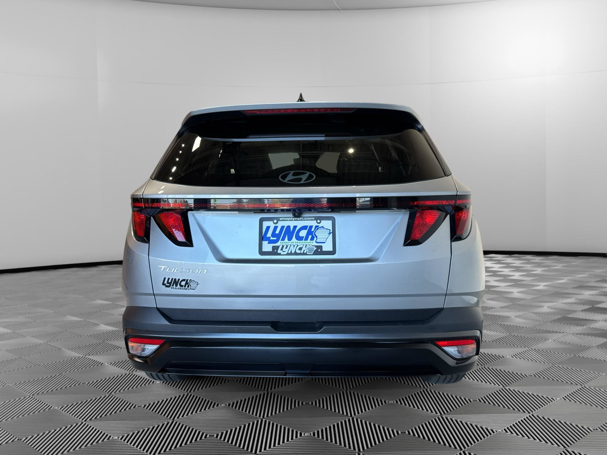 Used 2025 Hyundai Tucson SEL FWD image 4