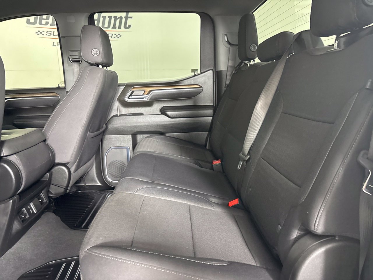 Used 2024 Chevrolet Silverado 1500 LT AWD/4WD image 23