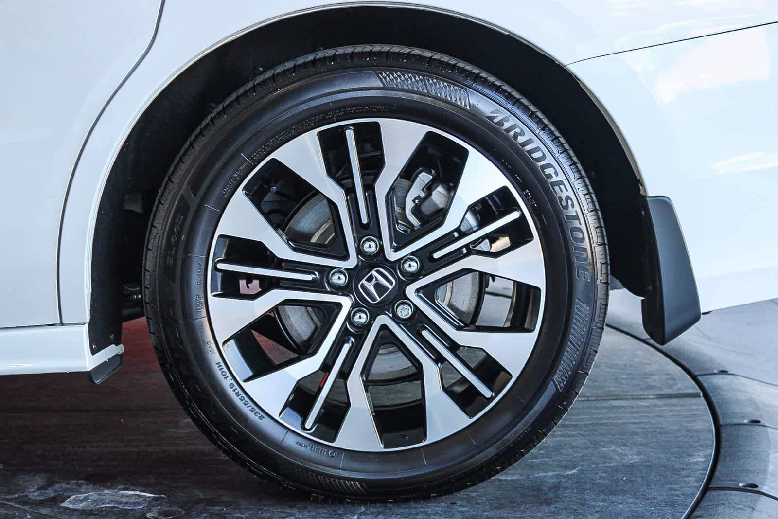 Used 2025 Honda Odyssey Elite image 10