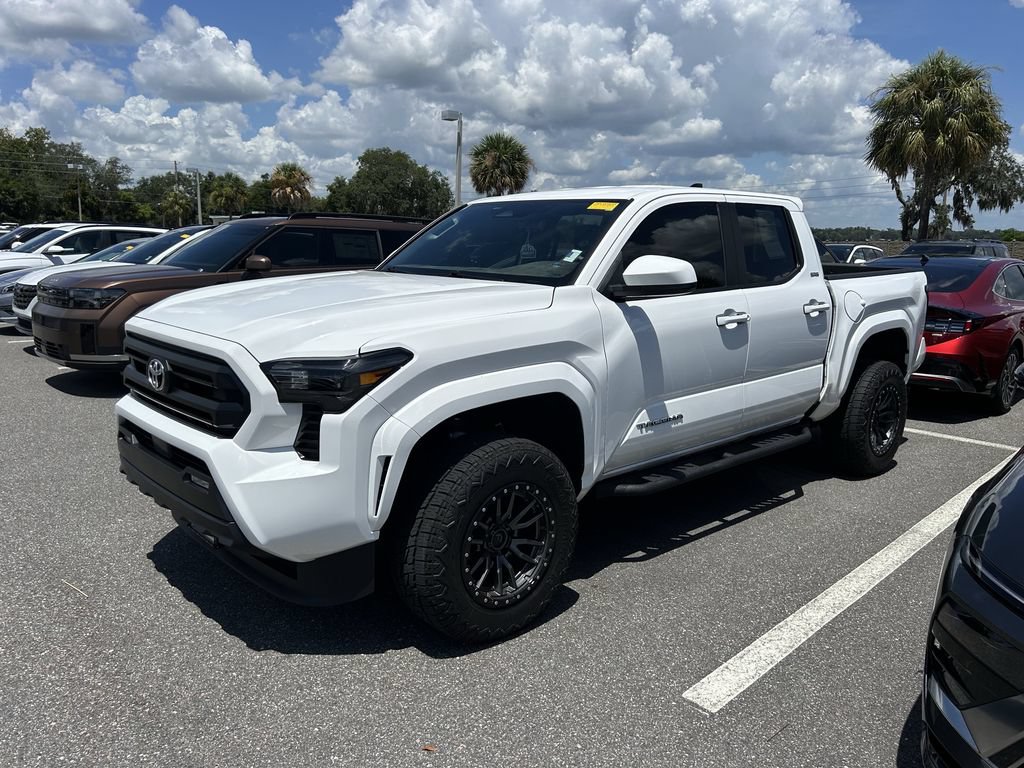 Used 2024 Toyota Tacoma SR5 RWD image 7
