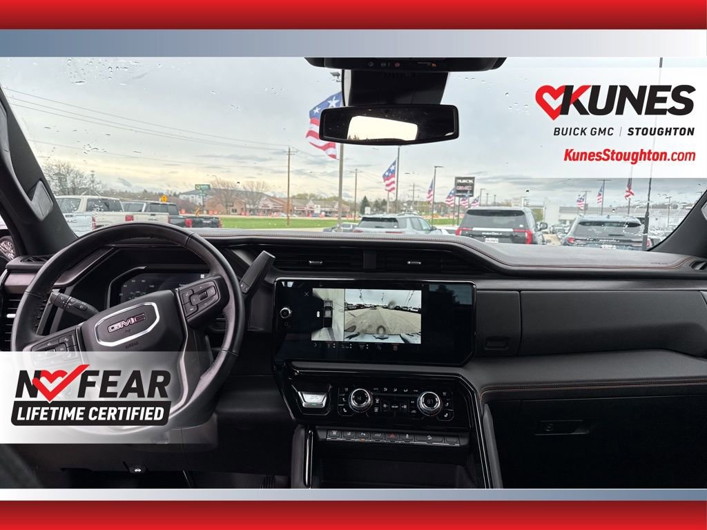 Used 2025 GMC Sierra 2500 AT4 image 41