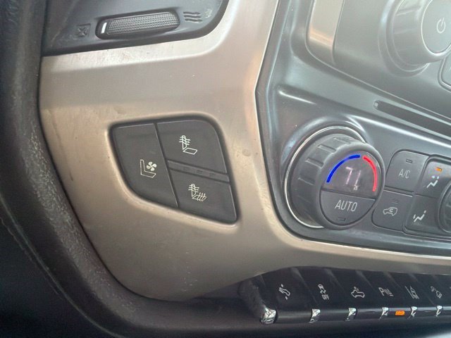 Used 2016 GMC Sierra 2500 Denali w/ Duramax Plus Package AWD/4WD image 22