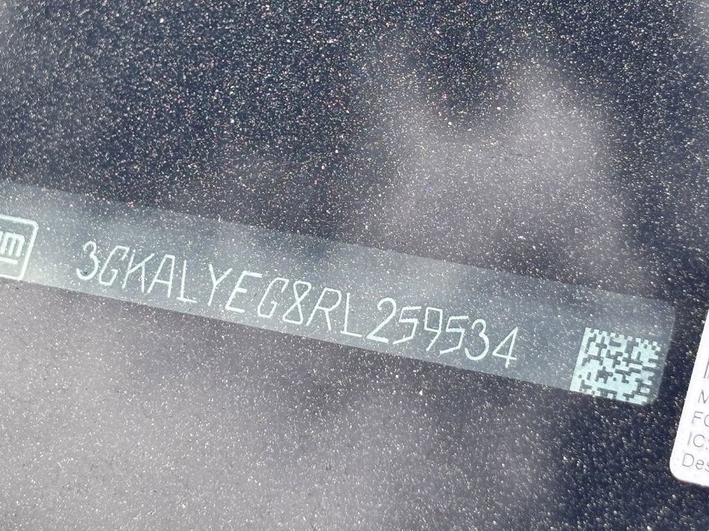 Used 2024 GMC Terrain AT4 image 31