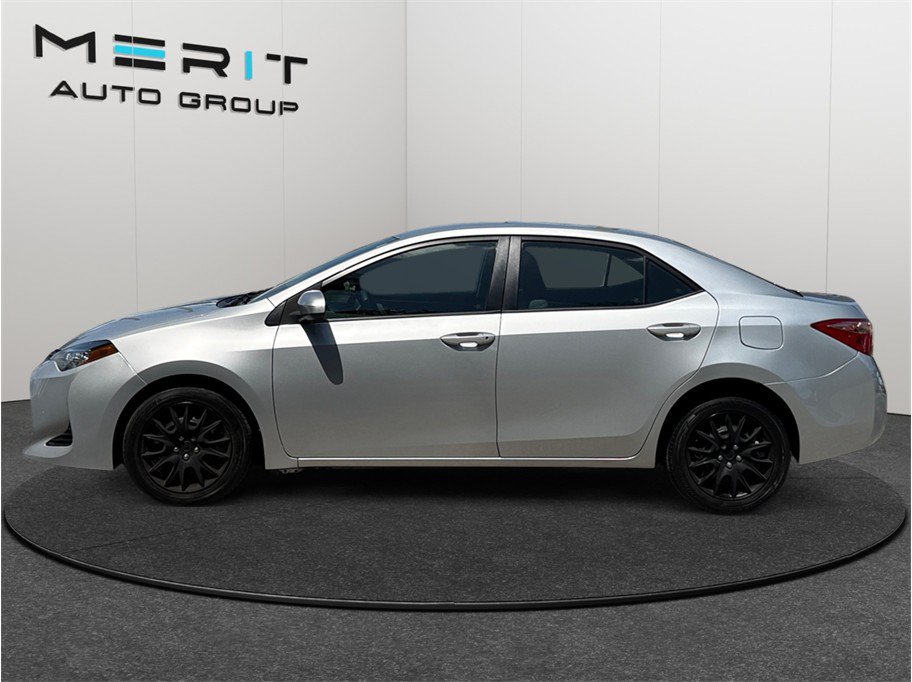 Used 2019 Toyota Corolla LE FWD image 5