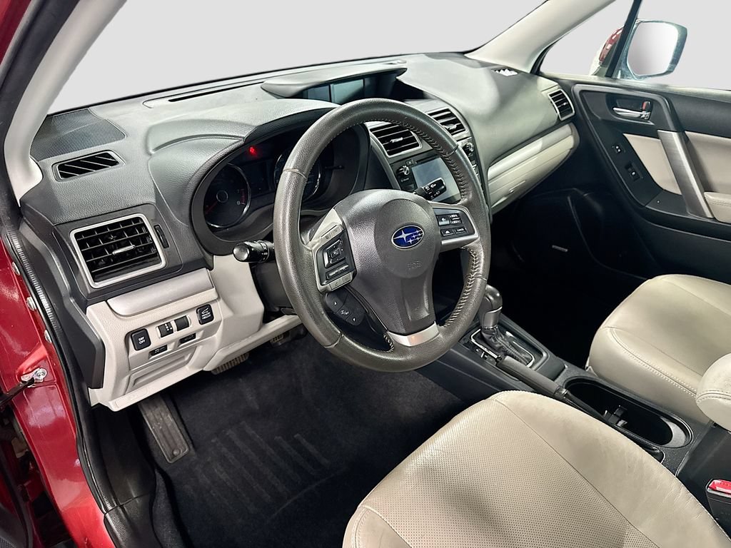 Used 2016 Subaru Forester 2.5i Touring w/ Eyesight & Navigation System AWD/4WD image 5